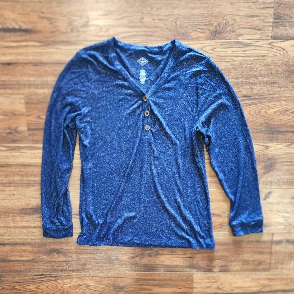 St. John's Bay Women's V-Neck Quarter Button Down Long Sleeve Blue Shirt Large L